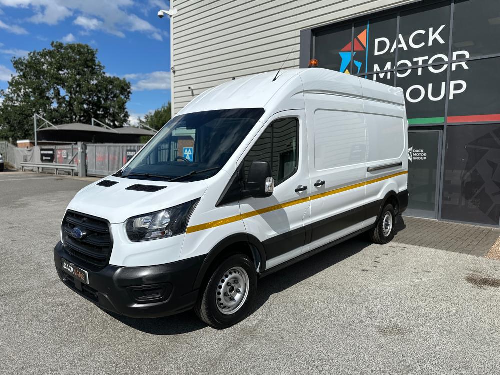 Ford Transit Photo 98f32dba-85f9-4f2f-ade9-03431d258beb.jpg