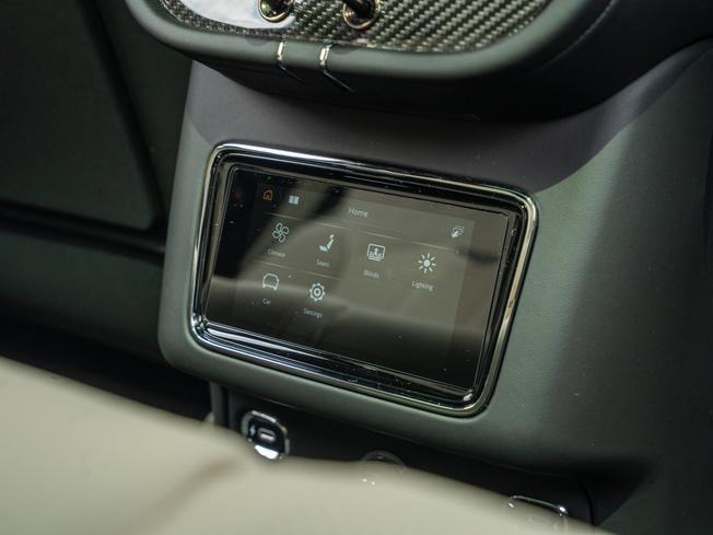 BENTLEY Bentayga Photo 28