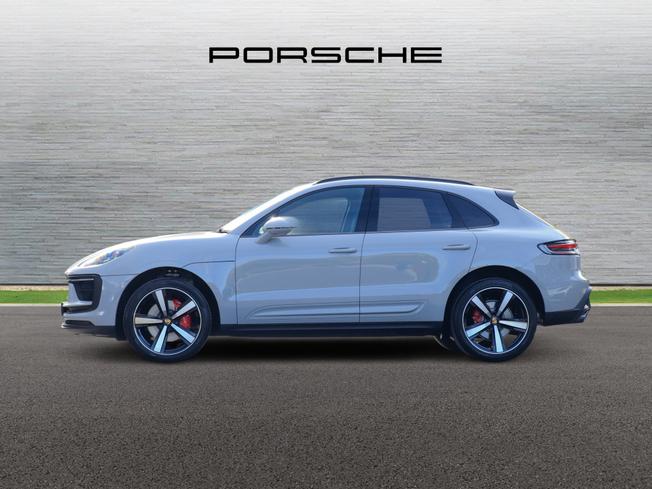 PORSCHE Macan Photo 5