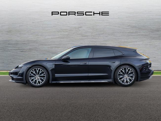 PORSCHE Taycan Photo 5