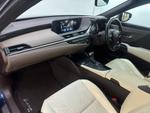Lexus ES Photo 10