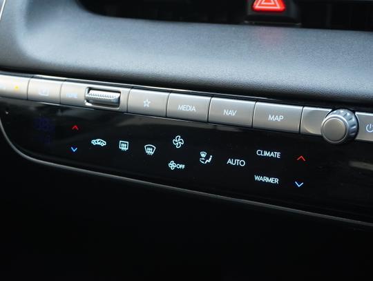 Hyundai IONIQ 5 Photo 994b2dd7-62ca-4cfa-9a02-94c5c2e209fe.jpg