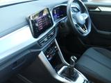Volkswagen T-Roc Photo 22