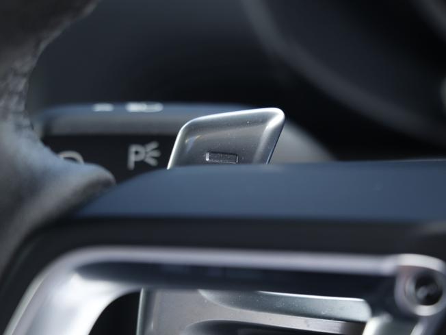 PORSCHE 718 Cayman Photo 35