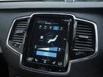 Volvo XC90 Photo 19