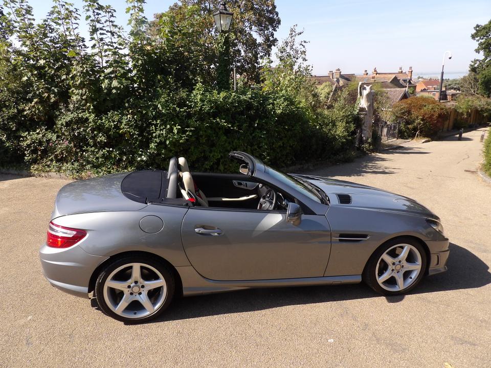 Used Mercedes-Benz SLK YF64CFY 23