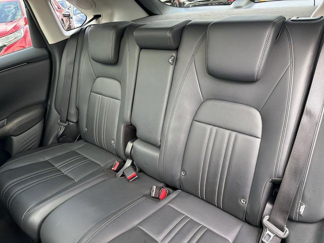 Honda ZR-V Photo 9981b15e-3d52-45bc-8ce6-2737f70bd003.jpg