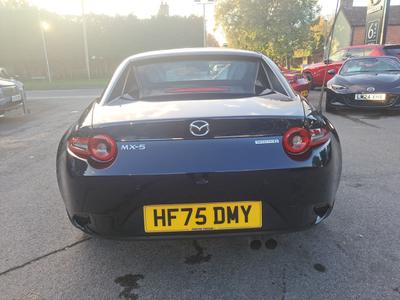 Mazda MX-5 RF Photo 3