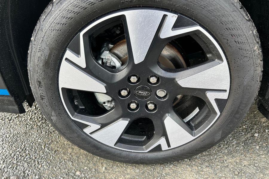 Ford TRANSIT CUSTOM Photo 9990742d-41a0-4459-b0f8-38dfe681ba05.jpg