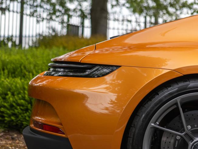 PORSCHE 911 Photo 35