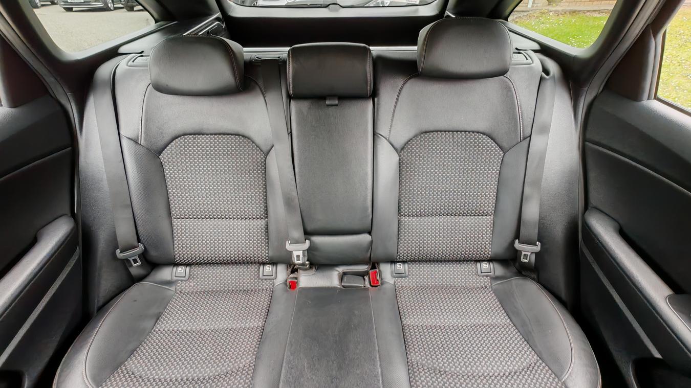 Used Kia Ceed WK20YCG 24