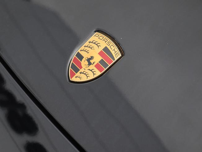 PORSCHE Panamera Photo 30