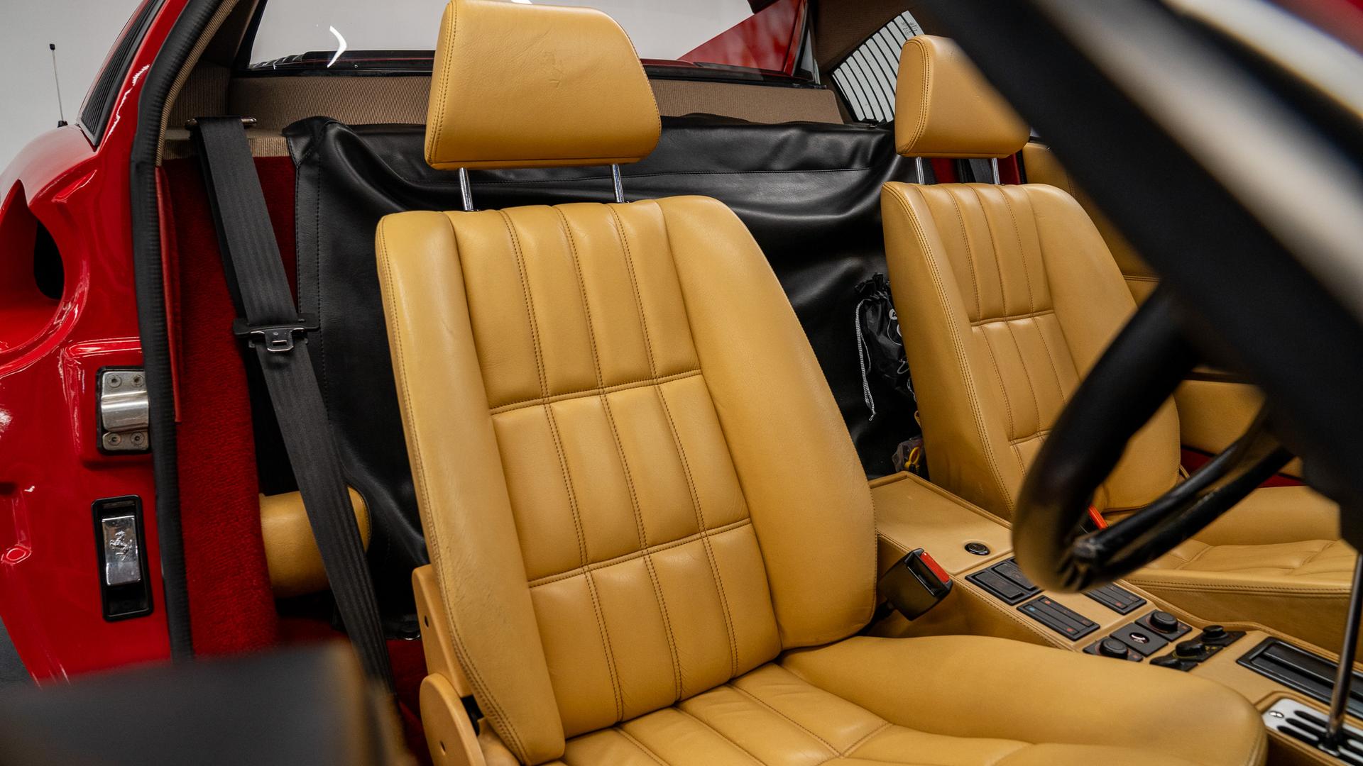 Ferrari 328 Photo 999ad37f-4075-4d11-bddb-05215a3db672.jpg