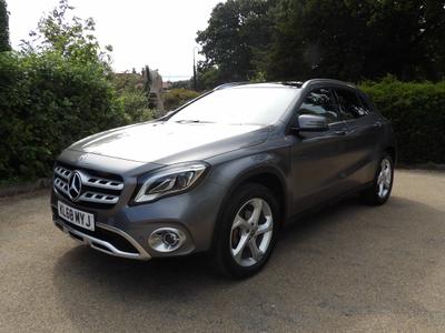 Used Mercedes-Benz GLA KL68MYJ 1