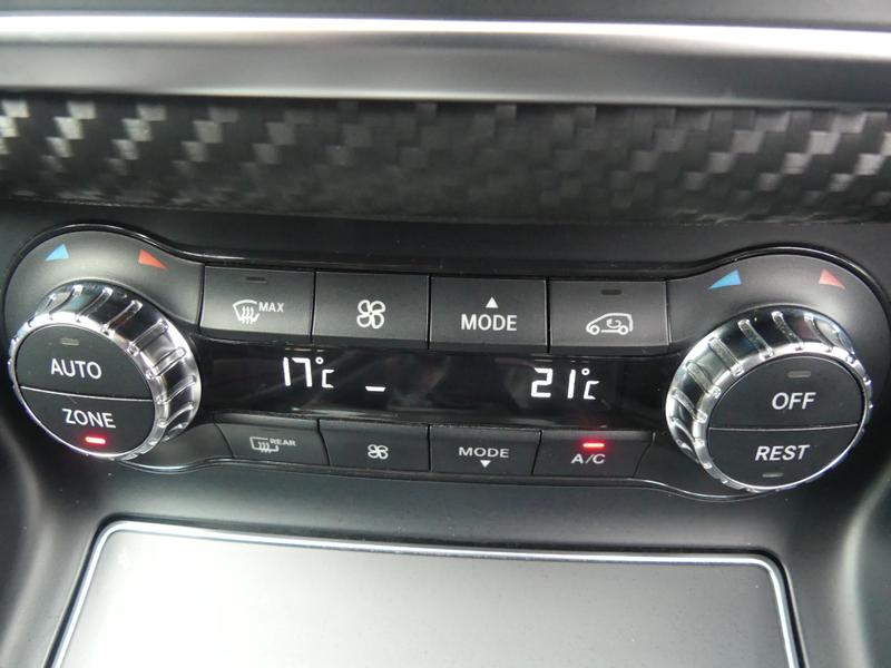 Mercedes-Benz A Class Photo 99bf3f3a-0a0c-4198-bac6-0bd7066b3089.jpg