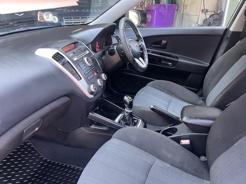 Used Kia Ceed FV12TCU 6