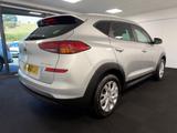 Hyundai TUCSON Photo 9