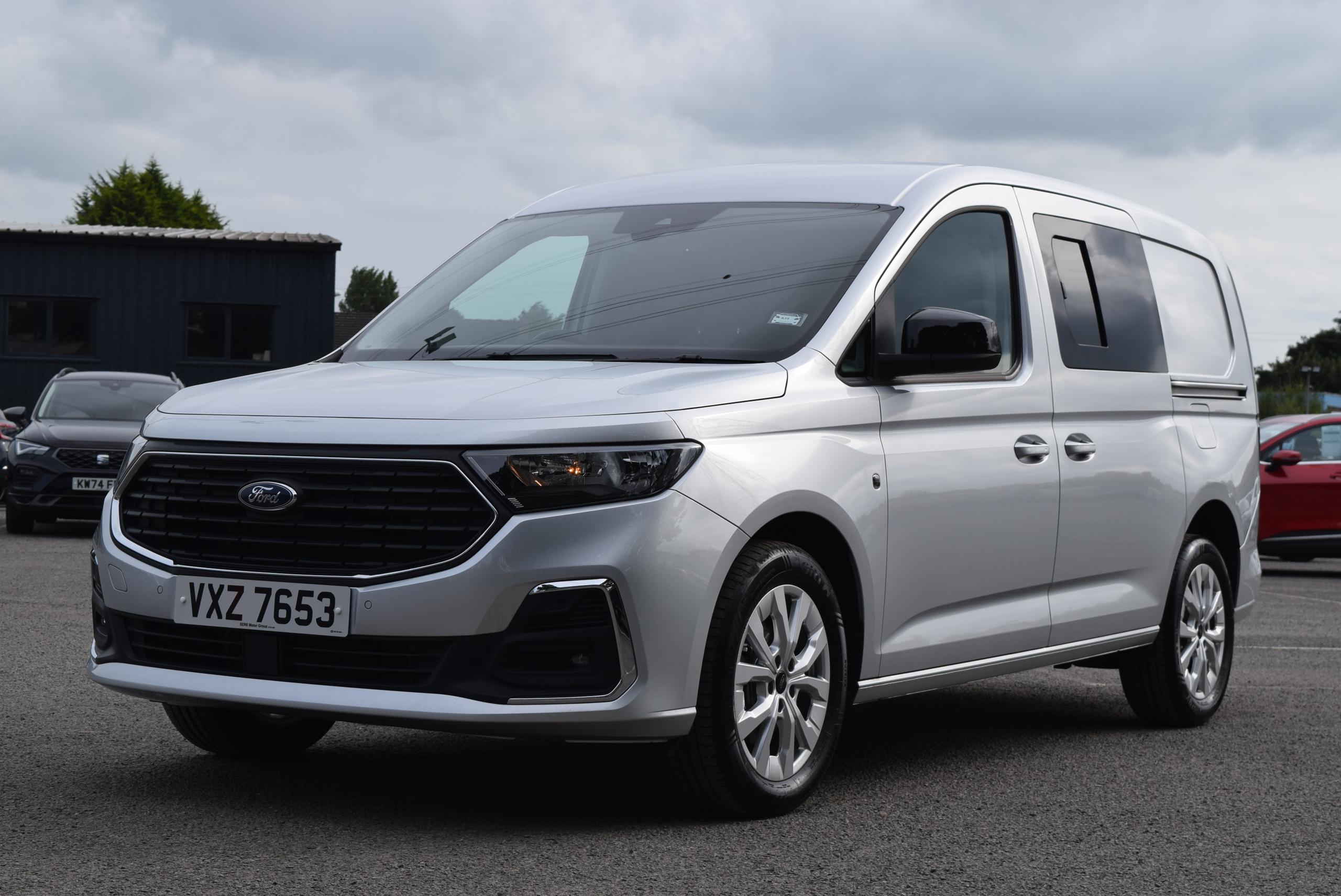 2025 Ford Transit Connect 2.0 230 EcoBlue Limited Panel Van 6dr Diesel Manual L2 Euro 6 (s/s) (102 ps) - vehicle photo 9 for sale on PureCar