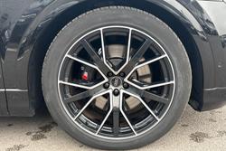 Audi SQ8 Photo 5