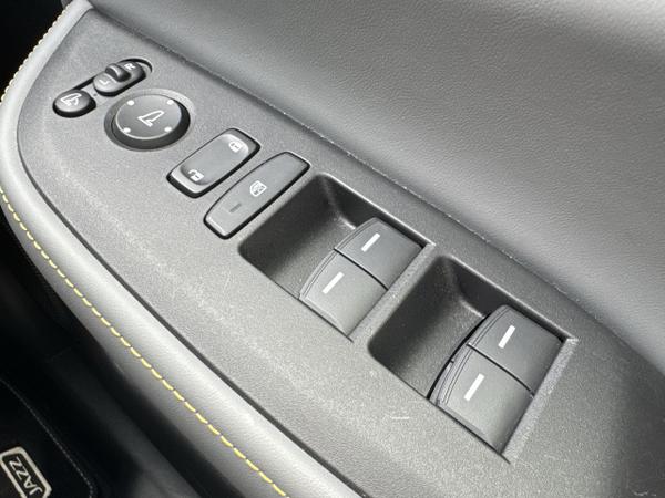 Honda Jazz Photo 29