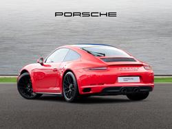 PORSCHE 911 Photo 2