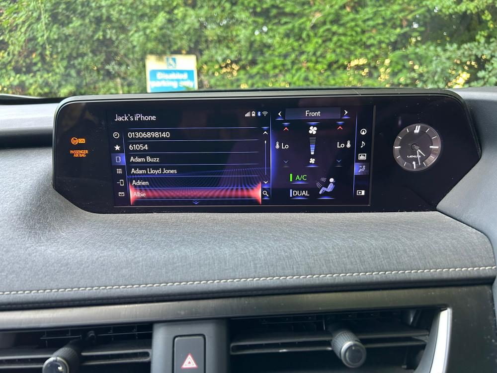Used Lexus UX L666MBV 40