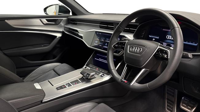 AUDI A6 Saloon Photo 6