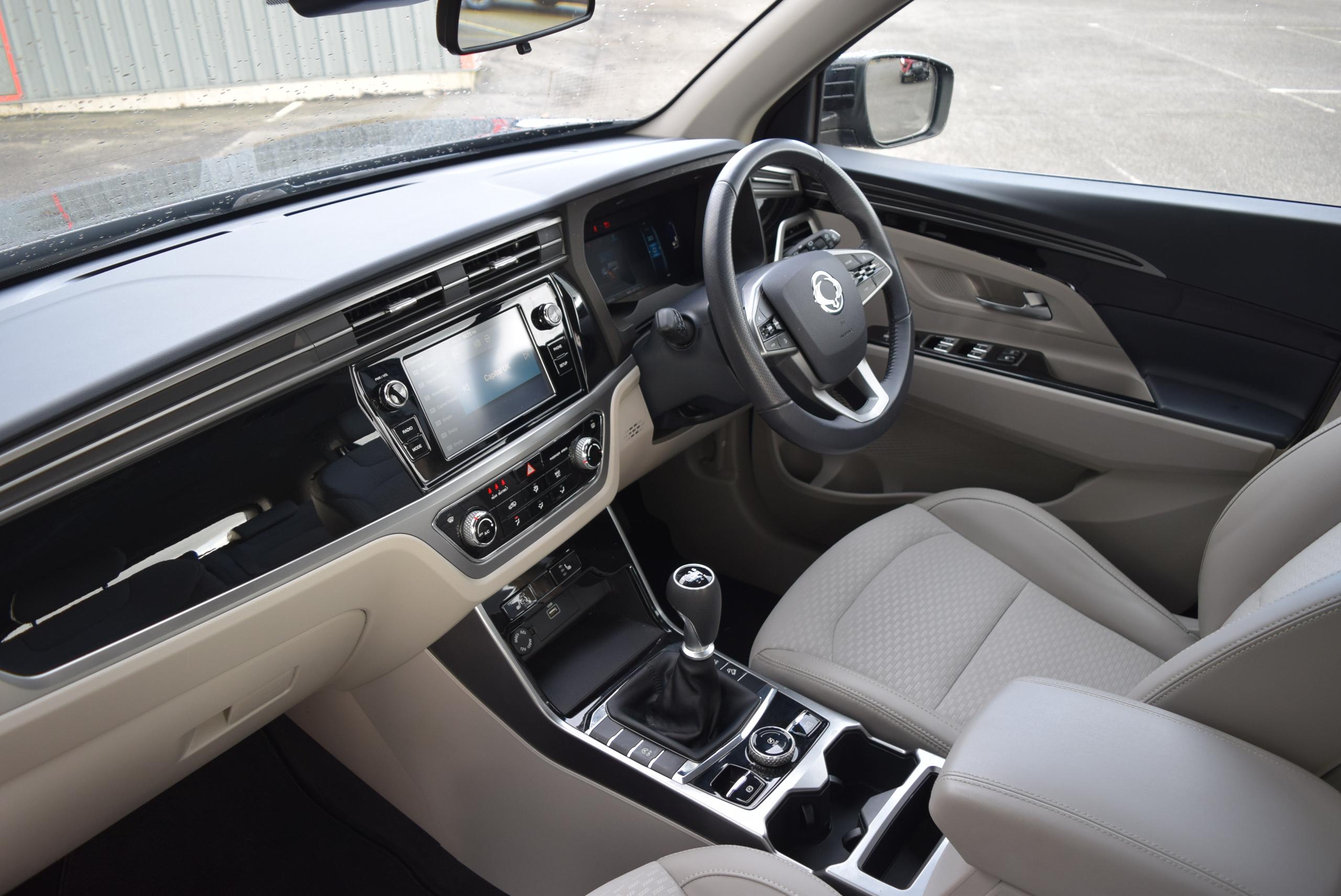 2023 SsangYong KORANDO 1.5 Ventura 5dr - vehicle photo 13 for sale on PureCar