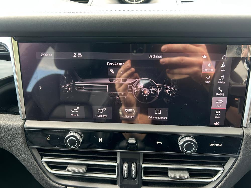 Used Porsche Macan YO72UHW 38