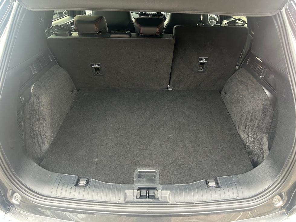 Ford Kuga Photo 9a4ea283-050b-420f-85c3-cfb9f46385c4.jpeg