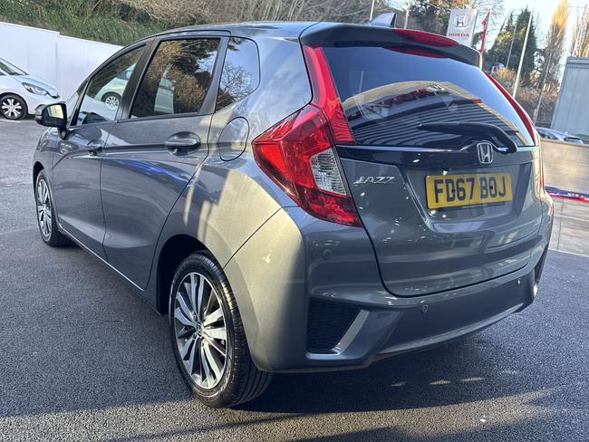 Honda Jazz Photo 9a521c54-49ff-4b3e-b3a2-7760c8b1f5c9.jpg