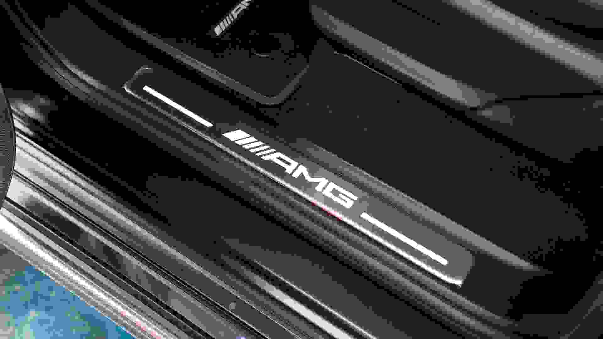 Mercedes-Benz G63 AMG Photo 9a56076a-2d07-456a-a01a-e0d7fbc95f43.jpg