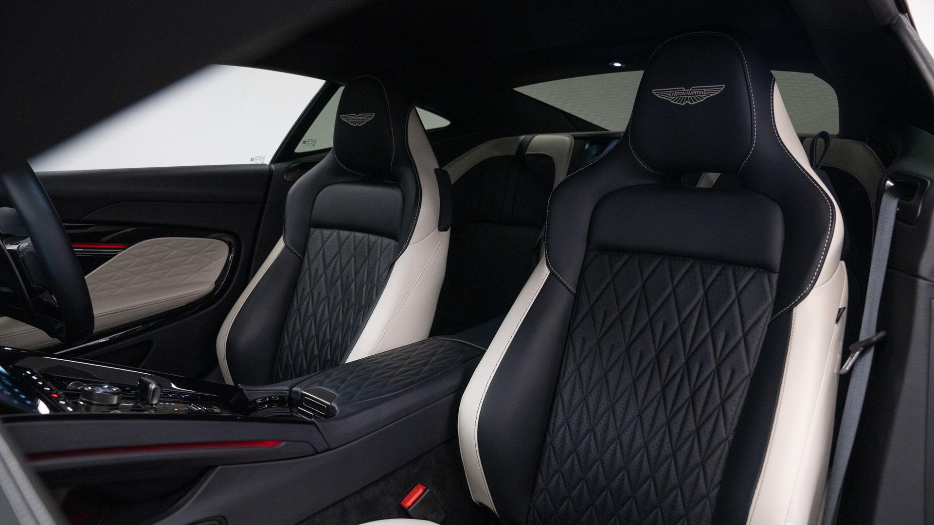Aston Martin DB12 Photo 9a6c6bf8-3d9a-4d7a-a20b-33aa91b423d5.jpg