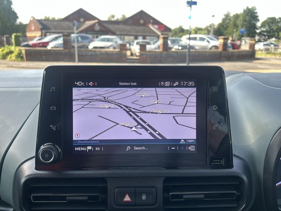 Citroen Berlingo Photo 9a6f22ba-5ad9-48c0-8269-ef12535baa70.jpg