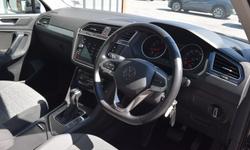 Volkswagen TIGUAN Photo 2