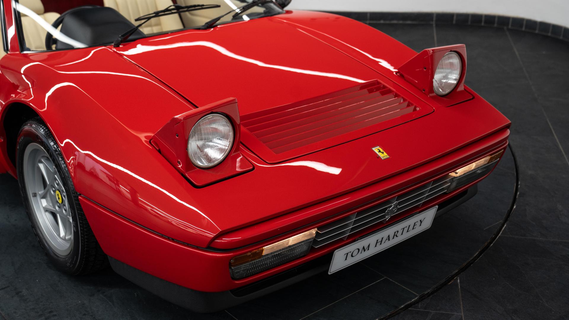 Ferrari 328 Photo 9a98b349-3dc0-40d9-8465-b55172374fa1.jpg