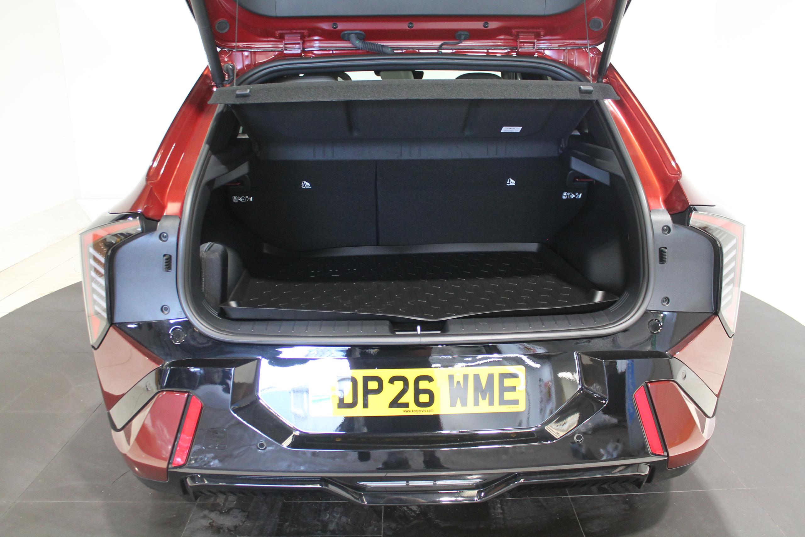 Kia EV4 Photo 9