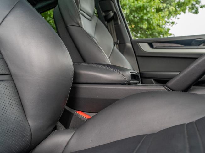 PORSCHE Cayenne Photo 13