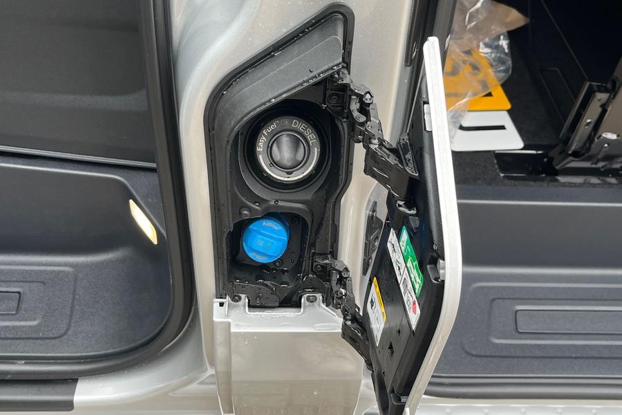 Ford TRANSIT CUSTOM Photo 9ac21a2a-3712-4ae8-b499-81ce25901119.jpg
