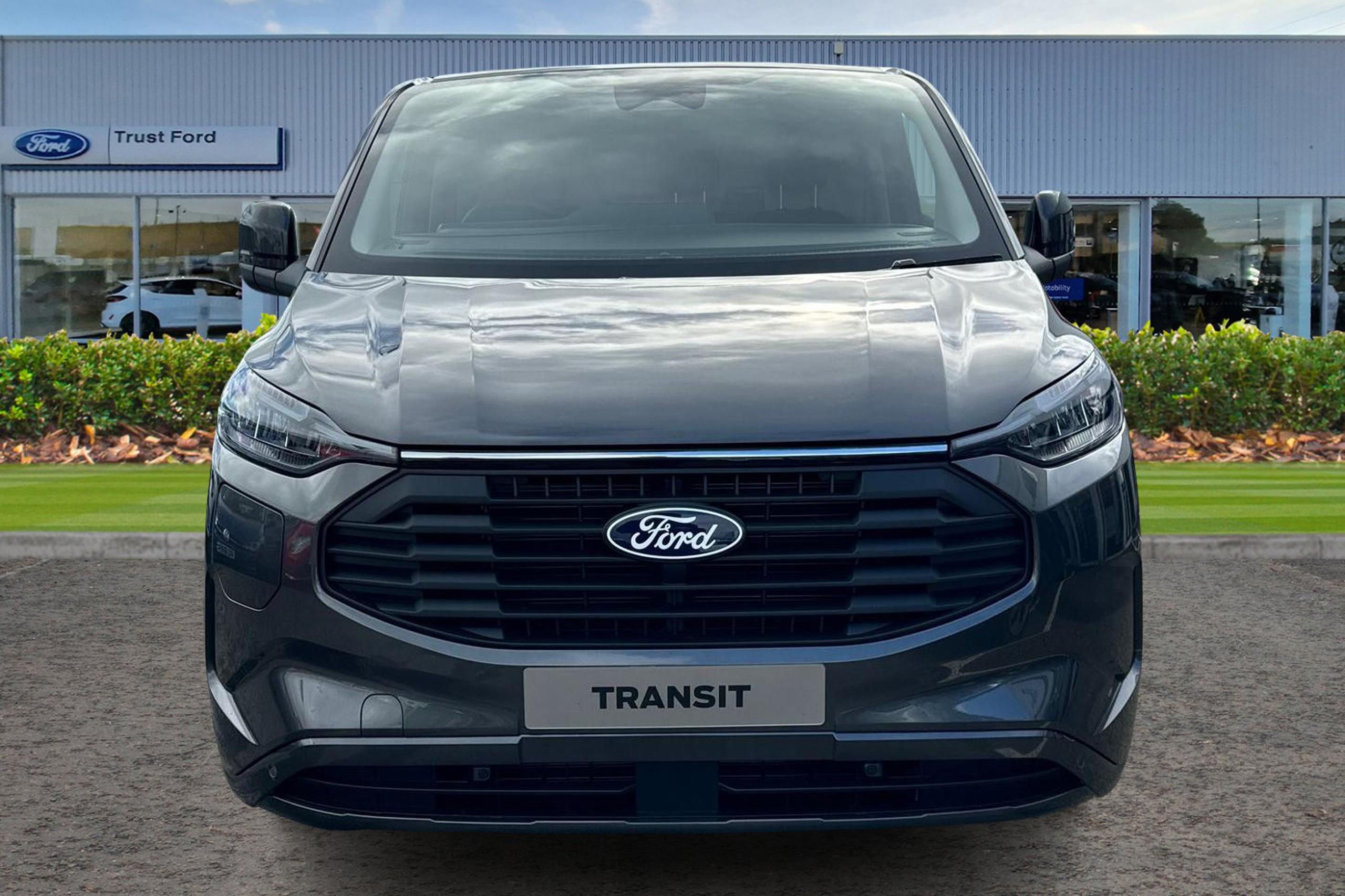 Ford TRANSIT CUSTOM Photo 11