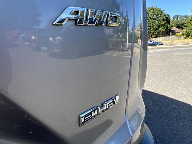 Honda CR-V Photo 9accea5c-0b80-4342-9a36-6665c9f71c22.jpg