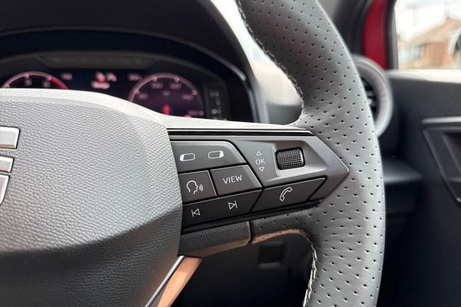 SEAT Ibiza Photo 17