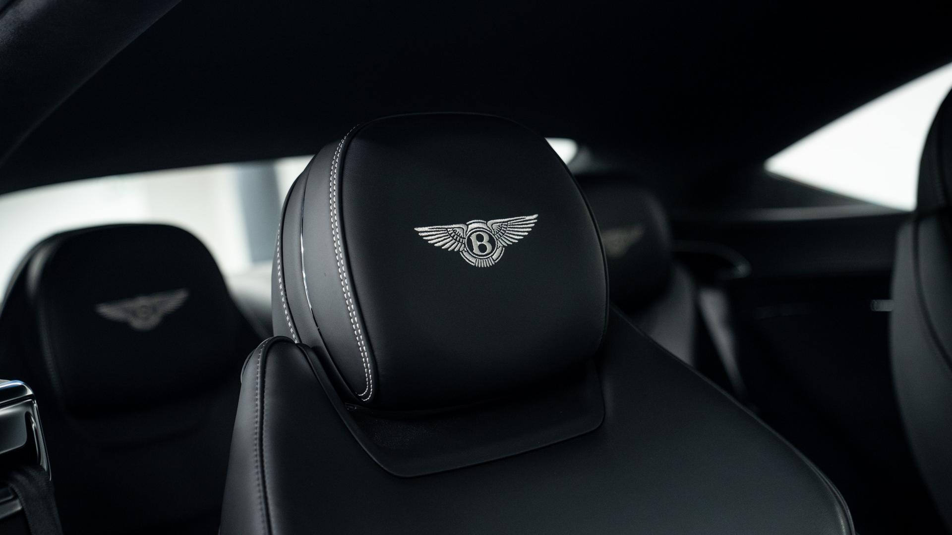 Bentley Continental GT Photo 9ad19ac6-1c11-4b9c-852e-489ac8bd2a67.jpg