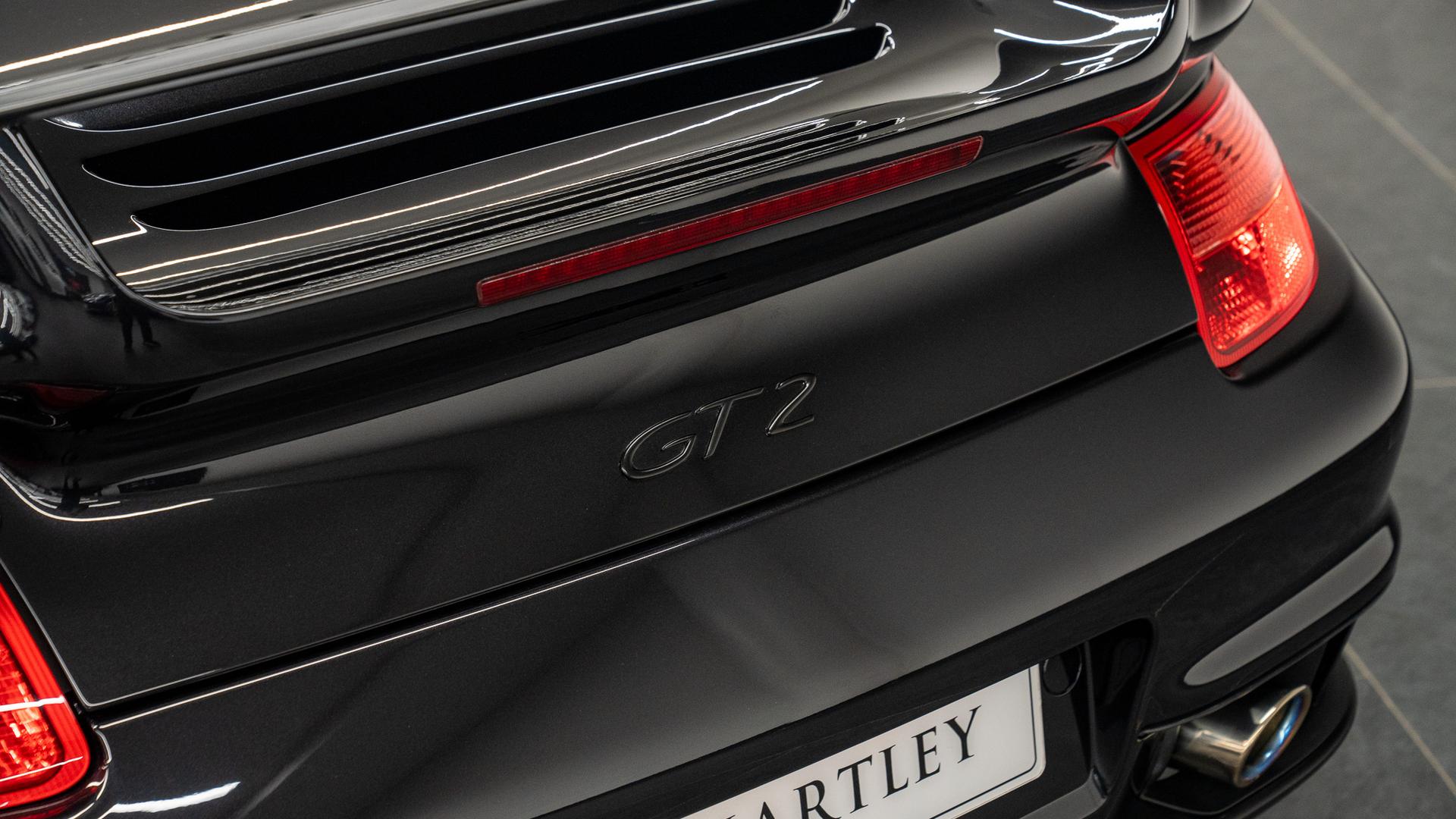 Porsche 911 Photo 9ad4d648-3a7b-42fd-b238-a074a3f0f70d.jpg