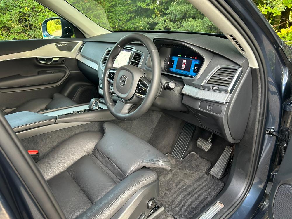 Used Volvo XC90 RJ24ODF 23