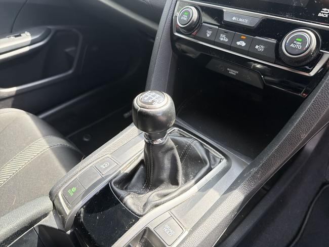Honda Civic Photo 9ae42455-8a9c-48c3-bd53-94bfd6a87ba5.jpg