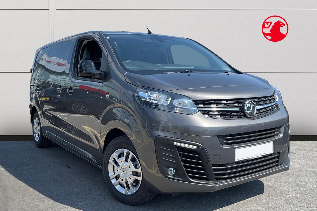 Used 2022 VAUXHALL VIVARO L1 2700 1.5d 120PS Sportive H1 £24,000 11 ...