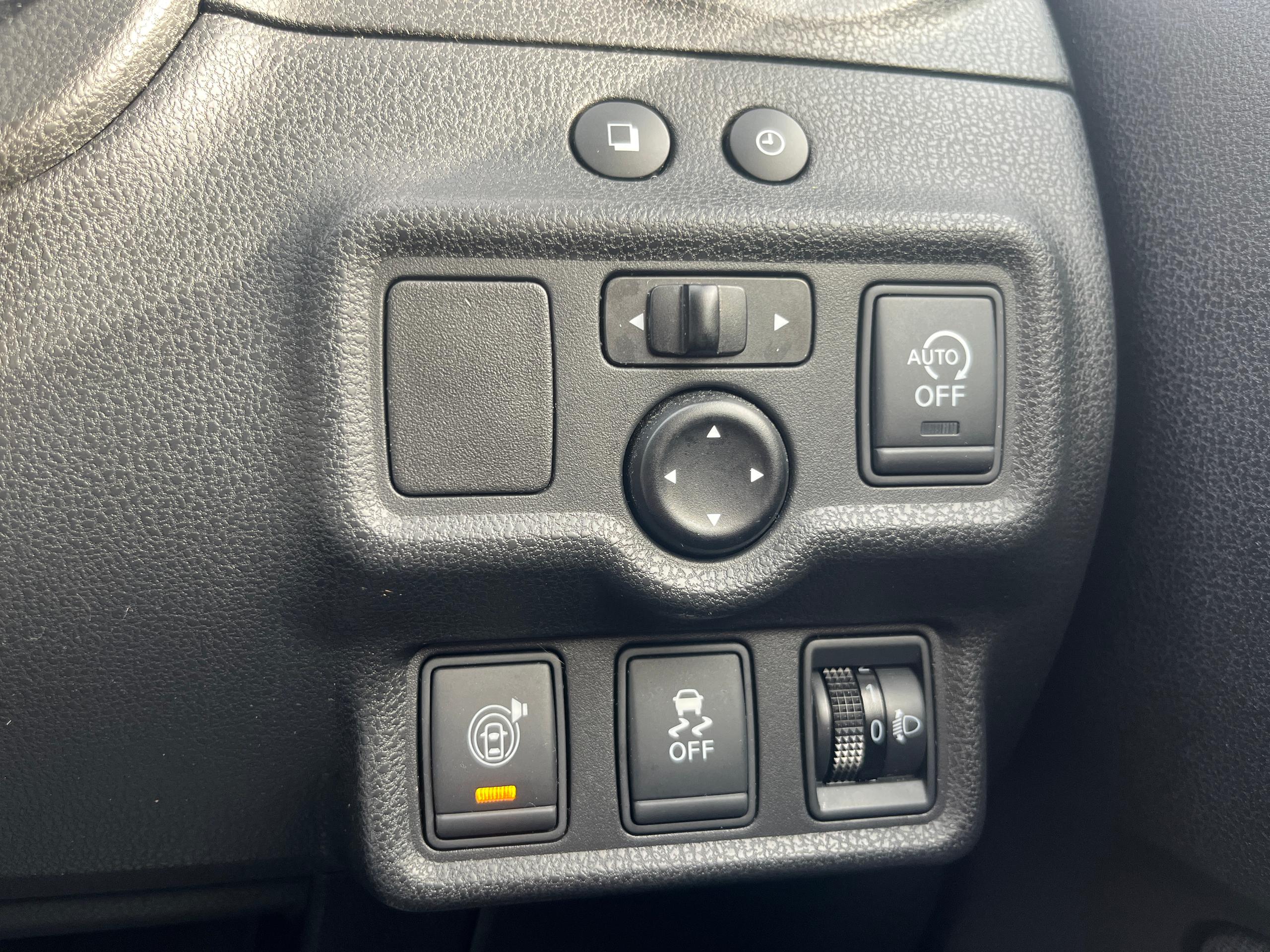 Nissan Note Photo 28