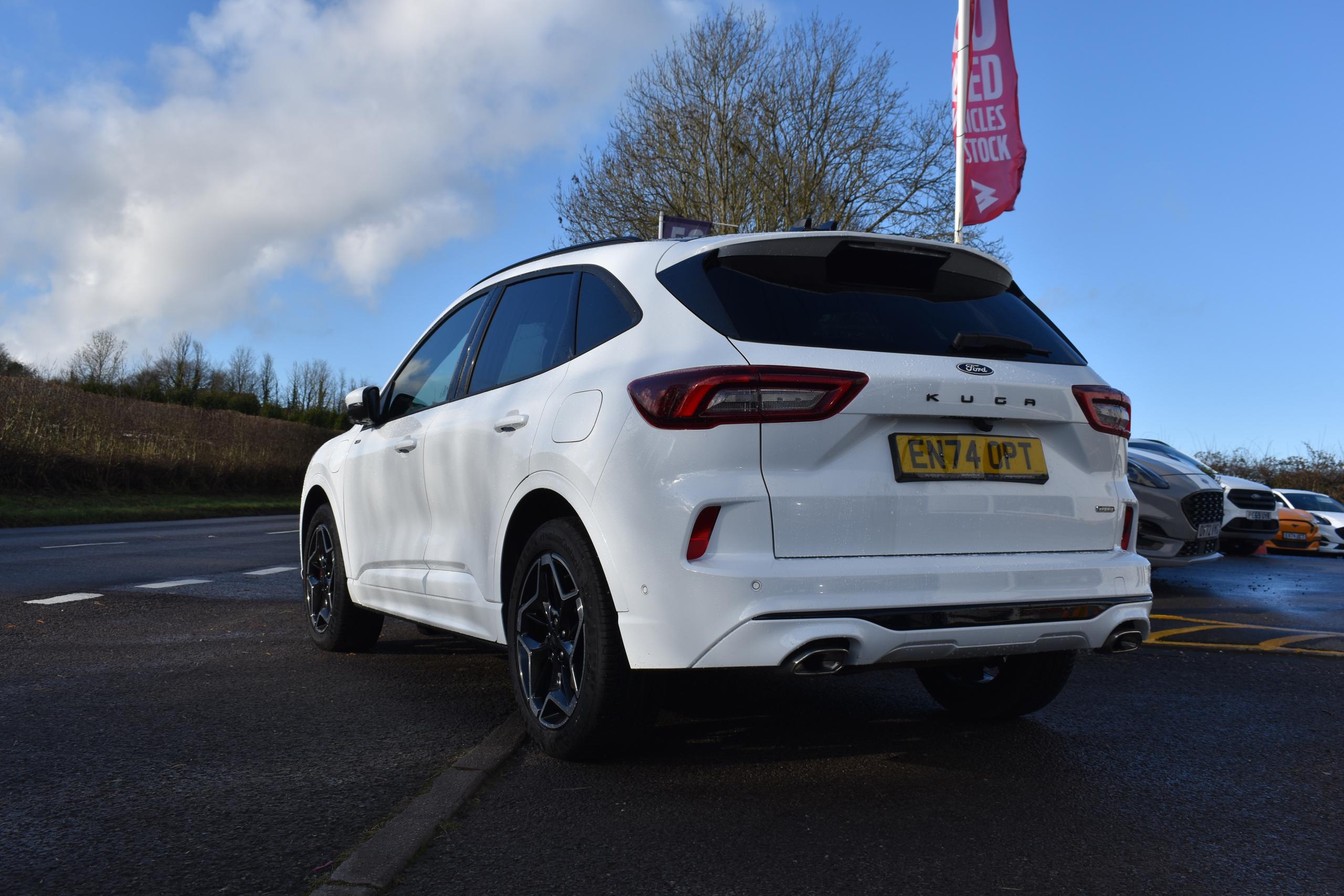 Used Ford KUGA EN74OPT 4