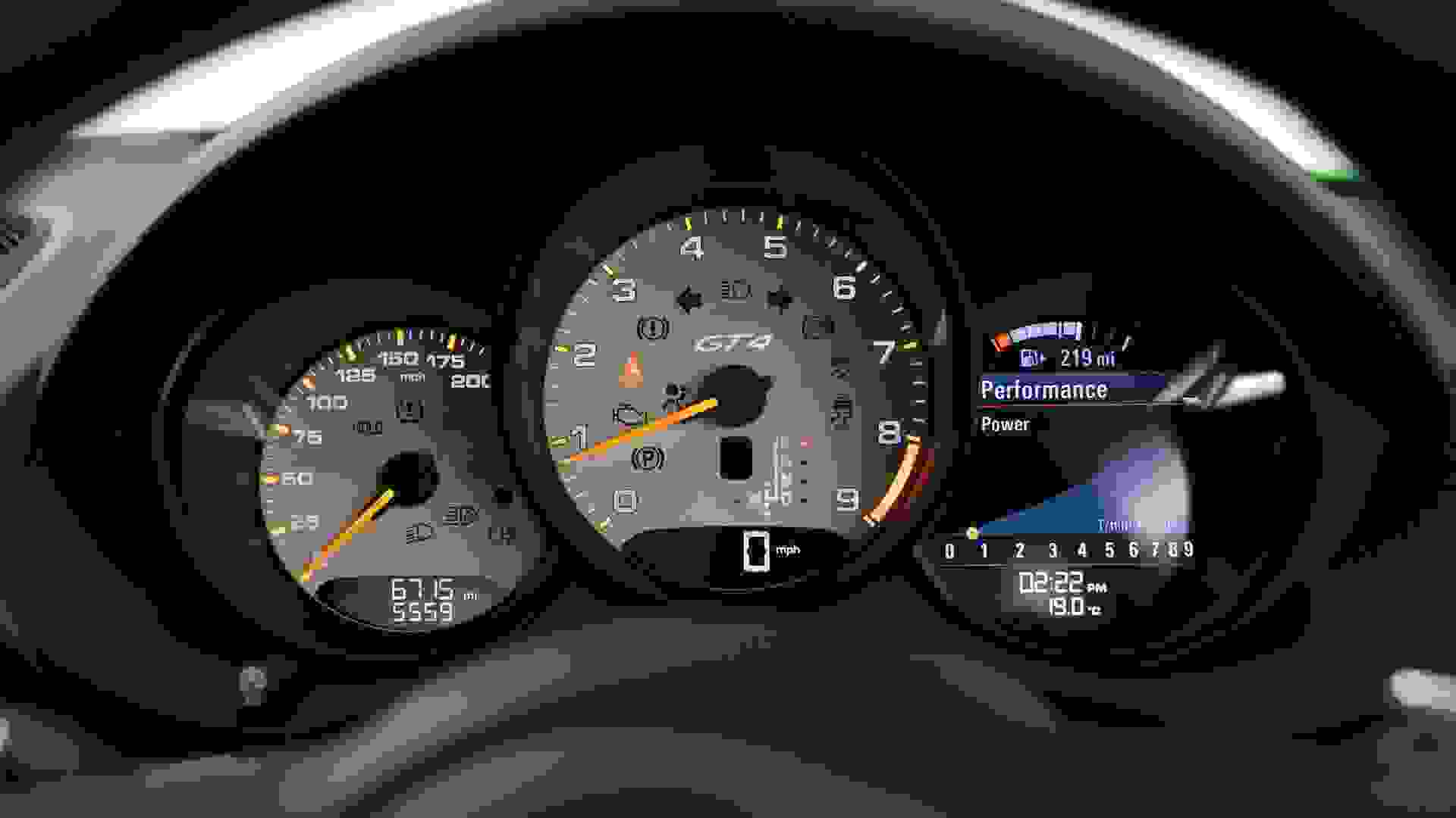 Porsche 718 Cayman GT4 Photo 9b09fd71-f6a8-41b5-bec1-81f721d841b6.jpg